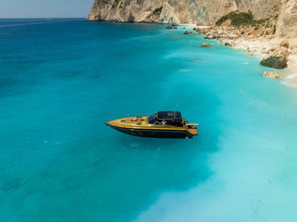 private luxury yacht
