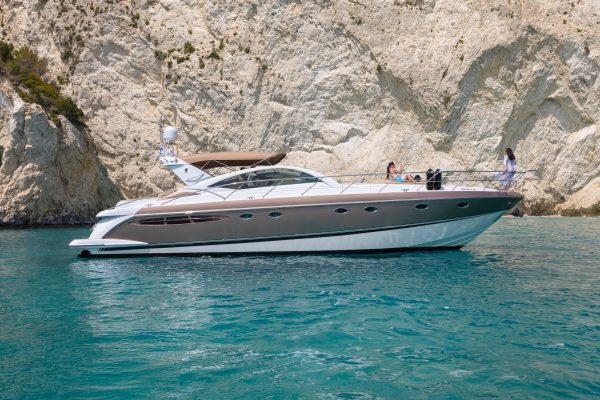 private luxury yacht