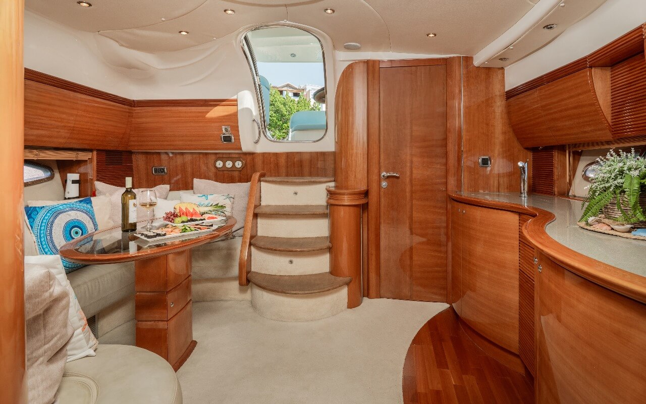Alma Yacht 8 Alma Yacht - Image 8