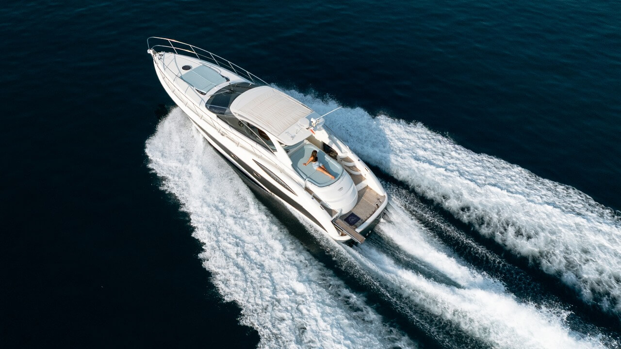 Alma Yacht 3 Alma Yacht - Image 3
