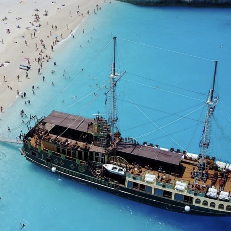 daily boat cruise in Zakynthos