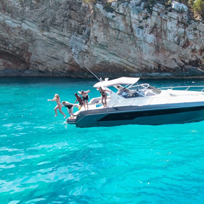 private luxury yacht